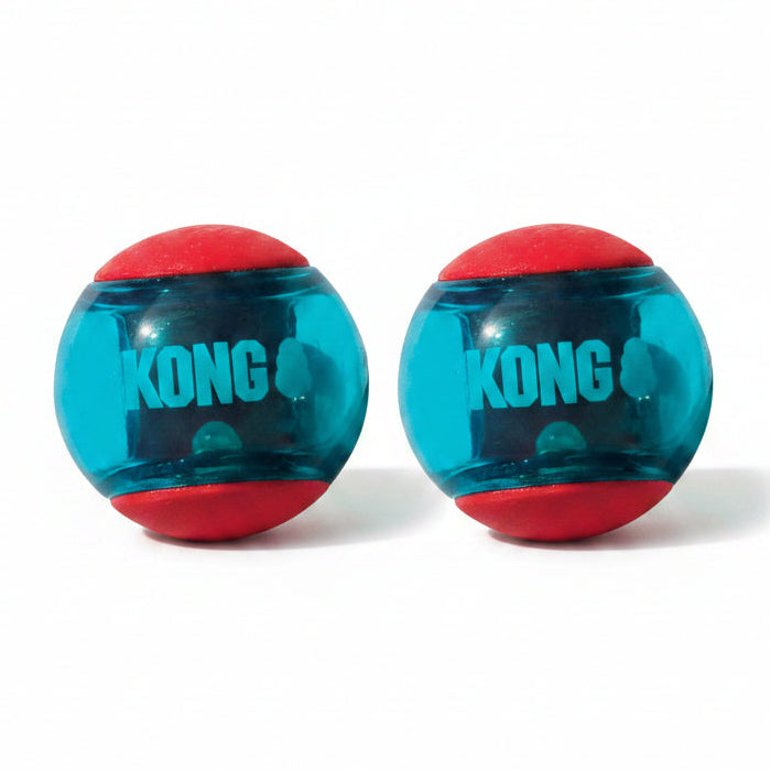 Kong Squeezze Actionball - Handla på Gaston