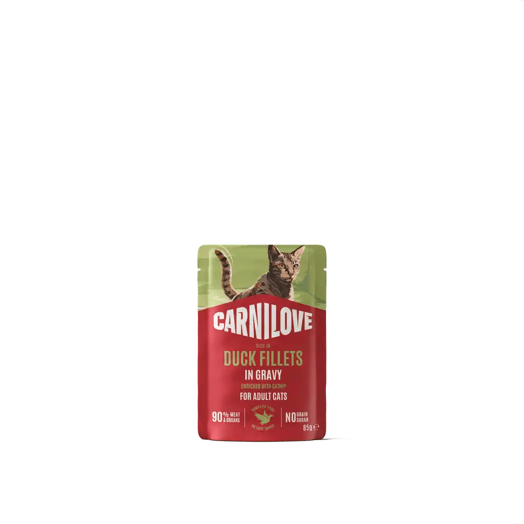 Carnilove Cat Pouch Gravy rich in Duck enriched with Catnip - Handla på Gaston
